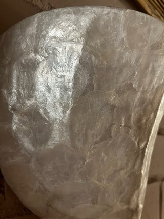 2 Apliques de pared nacarados  ( Antiguos )