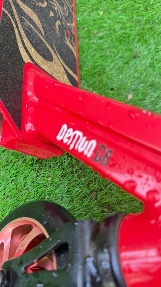 Patinete Bestial Wolf Demon D6 Rojo