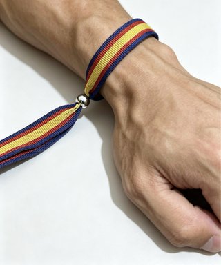 Pack Corbata, Llavero y Pulsera España
