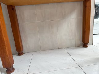Mesa de madera multiusos con cajones