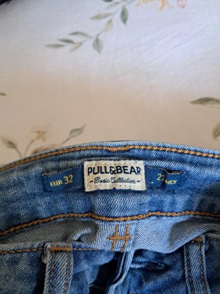 Pantalones vaqueros y de antelina