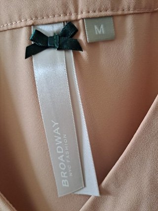 Blusa salmón talla M sin estrenar