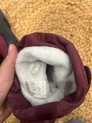 Botas de nieve moradas