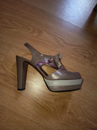 Ursula Mascaro Zapatos Salón Mujer Marrón Púrpura