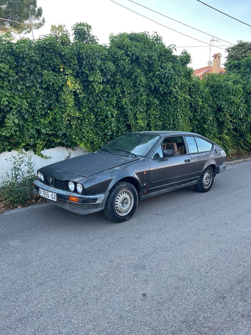 Alfa Romeo GTV 1985 - foto 1
