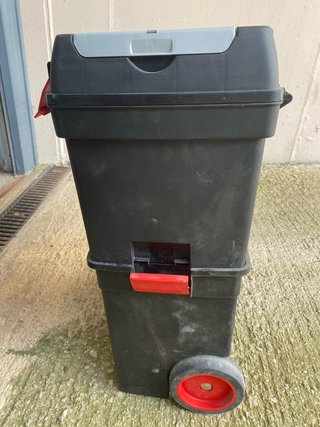Caja herramientas doble