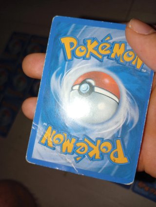 25 Cartas Pokémon Variadas