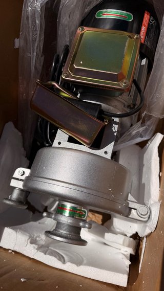 Molinillo Eléctrico VEVOR 3000W Modelo GM-002