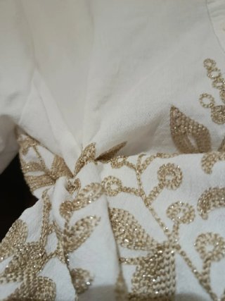 Conjunto de Blusa y Pantalón Palazzo Con Bordados.