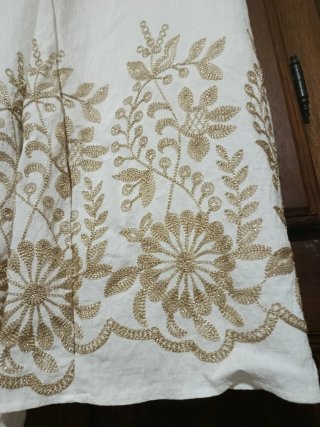 Conjunto de Blusa y Pantalón Palazzo Con Bordados.