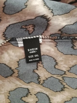 Vestido estampado animal print