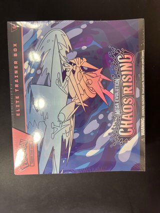 Pokémon TCG Mega Evolution Chaos Rising Elite Trai de segunda mano