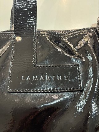 Bolso Negro Charol Lamarthe