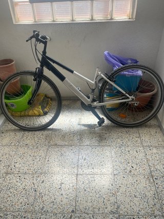 Bicicleta 26 azul y negra