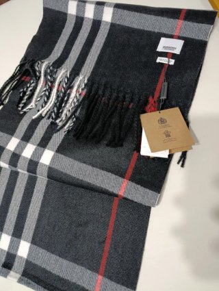 Bufanda Burberry Cuadros Clásicos