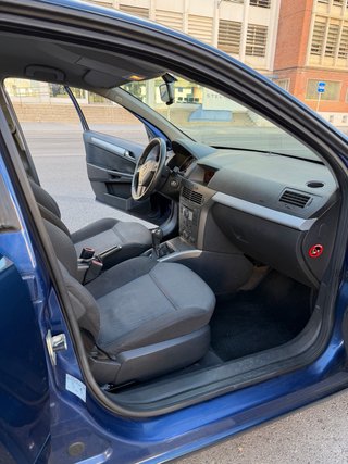 Opel Astra 2008