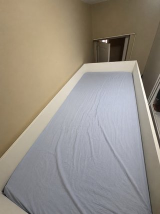 Cama alta con escritorio IKEA 90x200