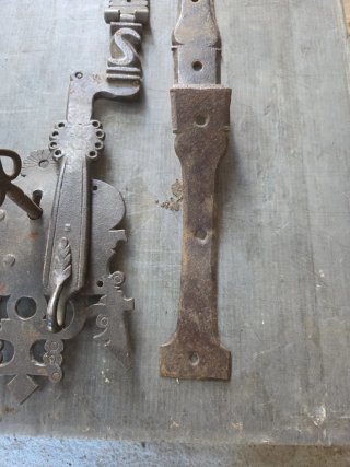 Juego antiguo bisagras y cerradura