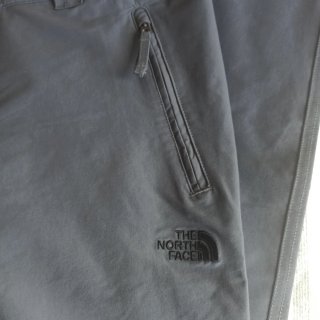 Pantalones The North Face desmontables grises