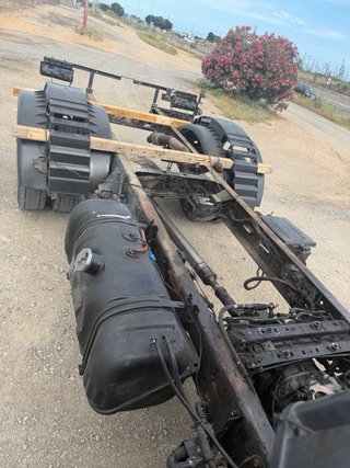 se vende ISUZU NPQR75 en perfecto estado