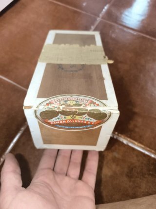Caja Habanos Ramón Allones 1890