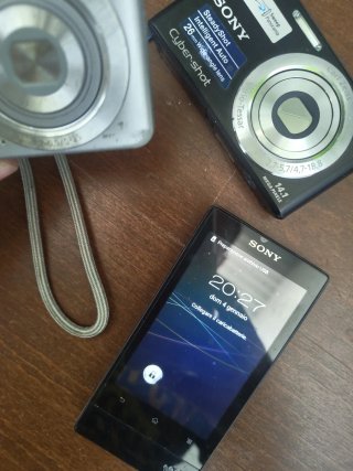 Lotto Sony Fotocamere e Lettore MP3