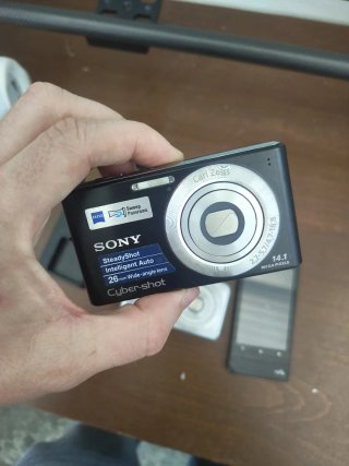 Lotto Sony Fotocamere e Lettore MP3