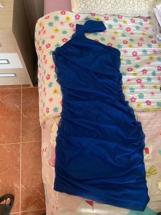 Vestido de fiesta azul corto