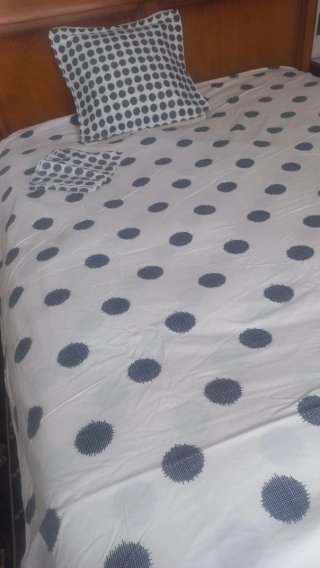 Funda nórdica con puntos grises
