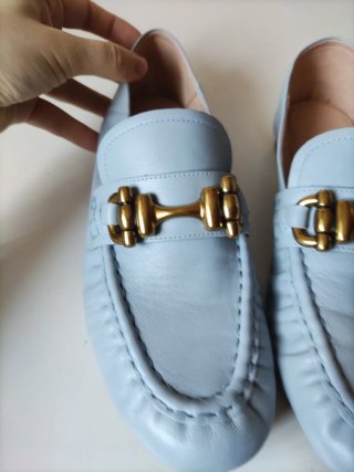 Mocasines Uterqüe Turquesa con Hebilla Dorada