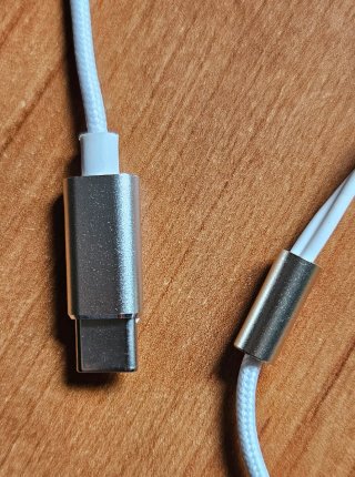 Auriculares USB-C beige