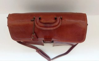 Ventiquattrore  artigianale in pelle Made in Italy