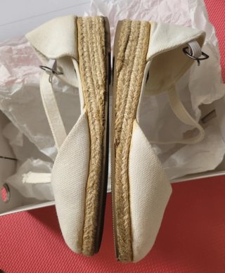 ESPARTOS CON CUÑA NIÑA TALLA 35.