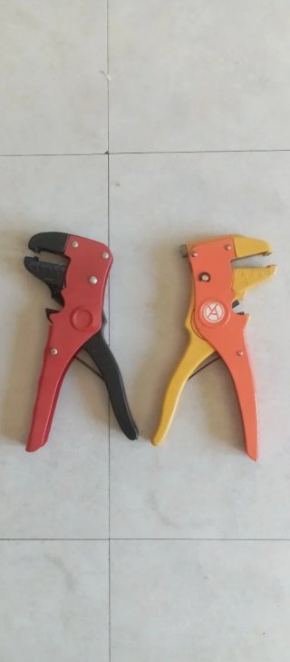 Pelacables Herramienta Manual 5€ cada uno