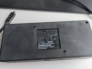 Dock Station Dell WD19 + Fuente Alimentación 180w
