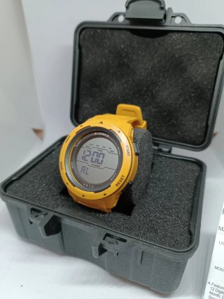Reloj Deportivo Digital Synoke Amarillo