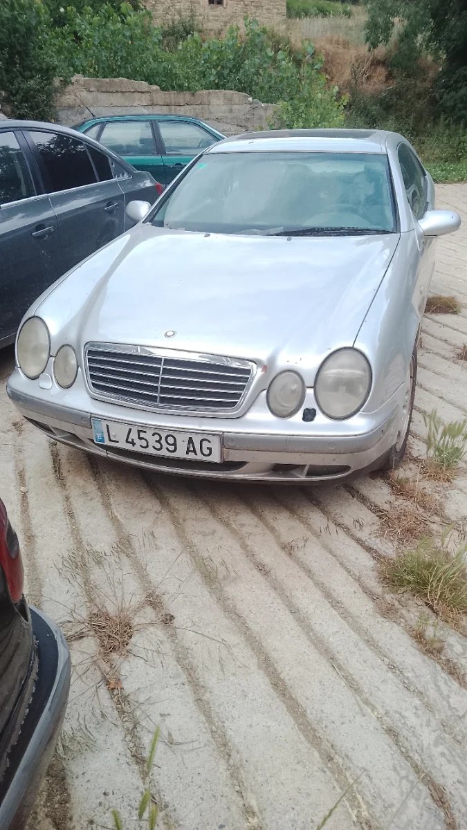 Mercedes-Benz  CLK 1999 - foto 1
