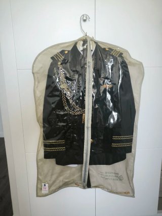 Traje comunión niño azul marino y dorado. TALLA 9