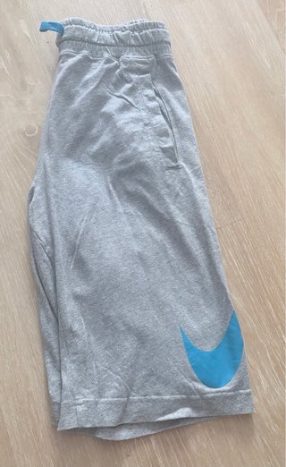 Shorts Nike Gris Talla S