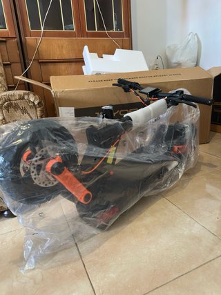 Patinete Joyor S8 nueva con caja autonomia 70-80km