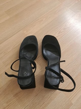 Sandalias terciopelo negras