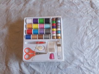 Mini Máquina de Coser Eléctrica