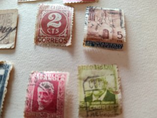 Lote Antiguo: Pins, Llavero y Navaja