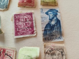 Lote Antiguo: Pins, Llavero y Navaja