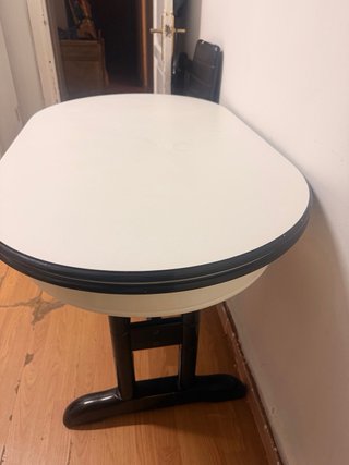 Mesa de comedor extensible blanca