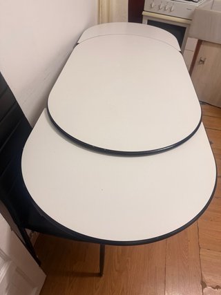 Mesa de comedor extensible blanca
