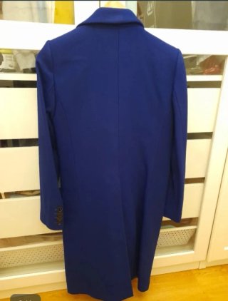 Pack: abrigo Mango azul + chaqueta amarilla Zara