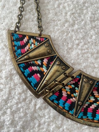 Collar Étnico Multicolor