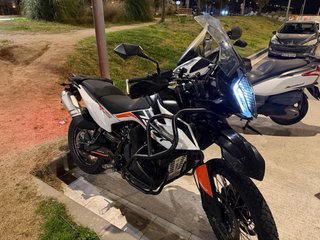 KTM 790 Adventure 2019 Negra/Blanca