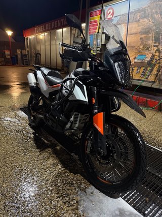 KTM 790 Adventure 2019 Negra/Blanca